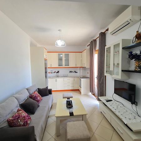 Guesthouse Emanuel Ксамил Экстерьер фото