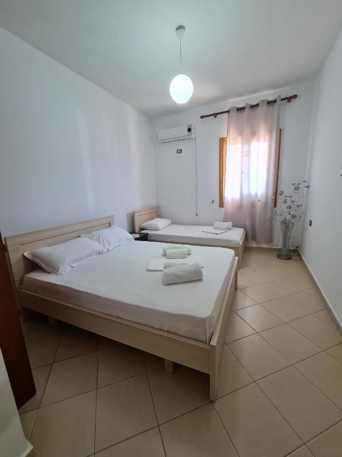 Guesthouse Emanuel Ксамил Экстерьер фото