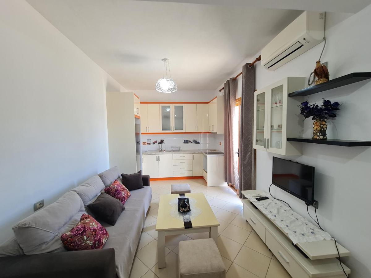 Guesthouse Emanuel Ксамил Экстерьер фото