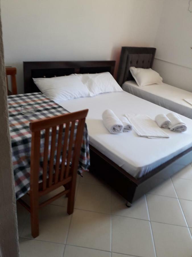 Guesthouse Emanuel Ксамил Экстерьер фото
